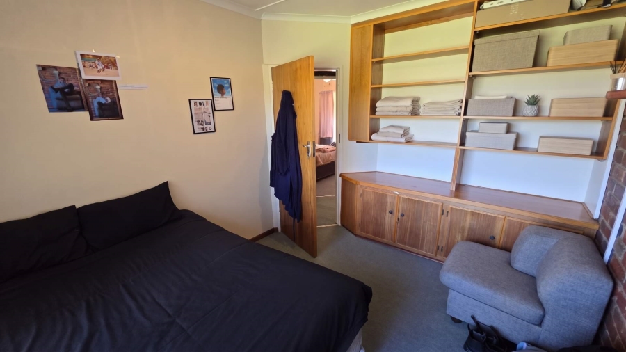 4 Bedroom Property for Sale in Pellissier Free State
